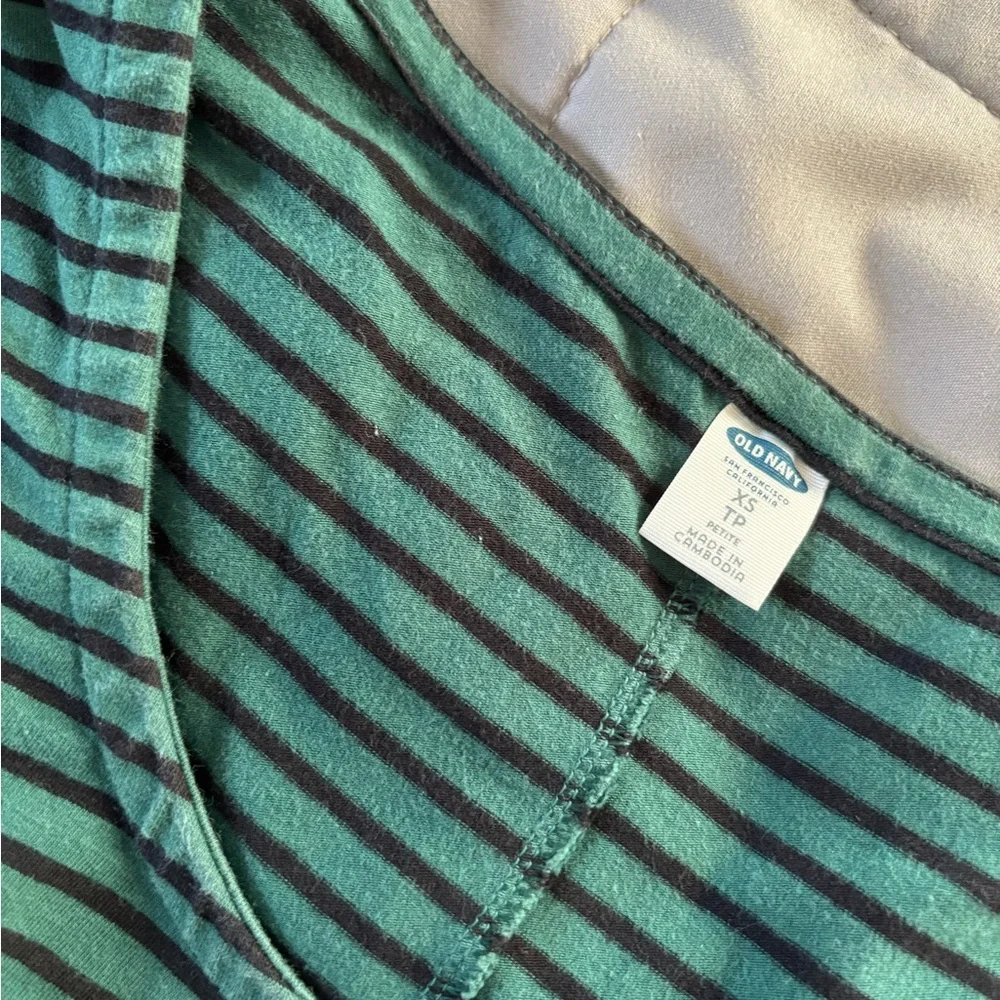 🟡 CLEARANCE DONATING SOON Old Navy Green and Black Striped dress - Picture 2 of 2